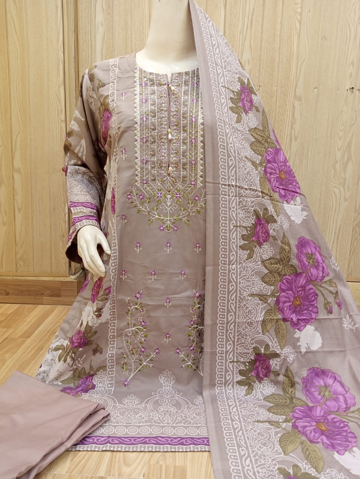 DHANAK Winter Collection Embroidered 3PC Suits