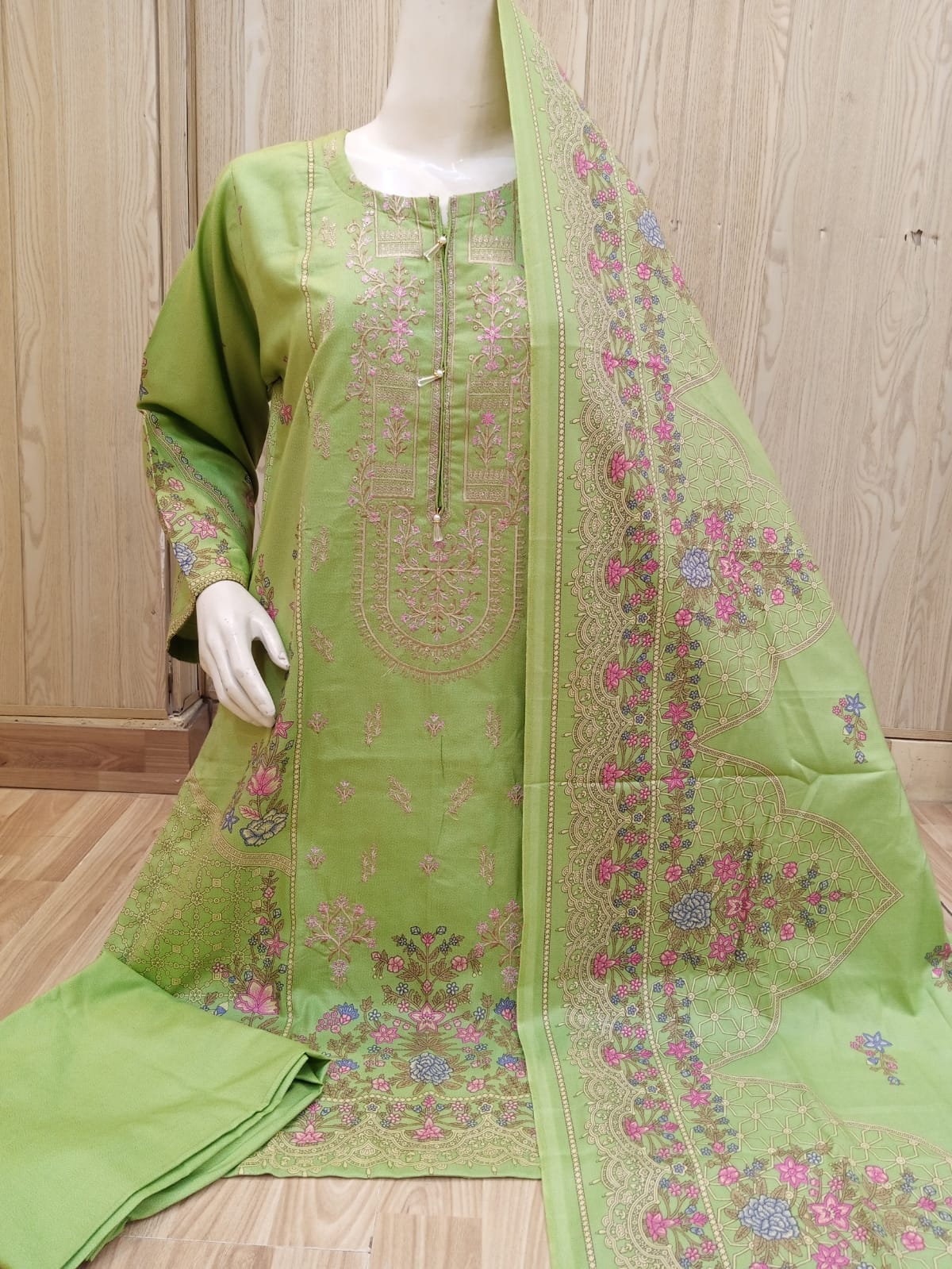 DHANAK Winter Collection Embroidered 3PC Suits